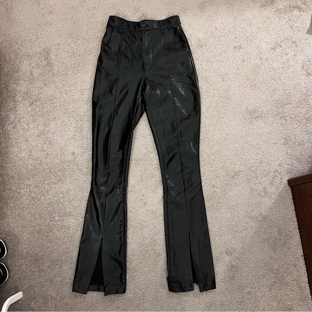 ABERCROMBIE BLACK SLIT PANTS